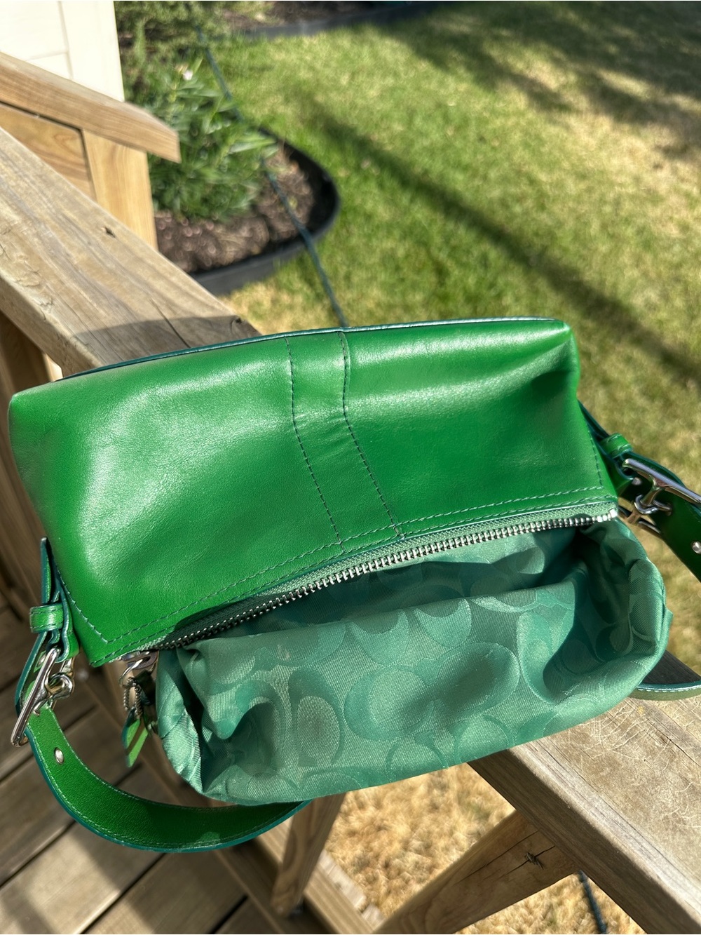 Vintage Coach Bottle Green Leather Demi Baguette Silver Hardware G055‑7461 - Picture 5 of 16